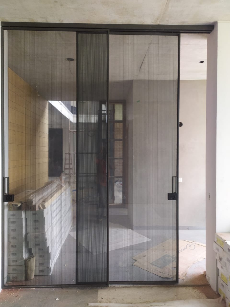 Mesh and Glass Solutions